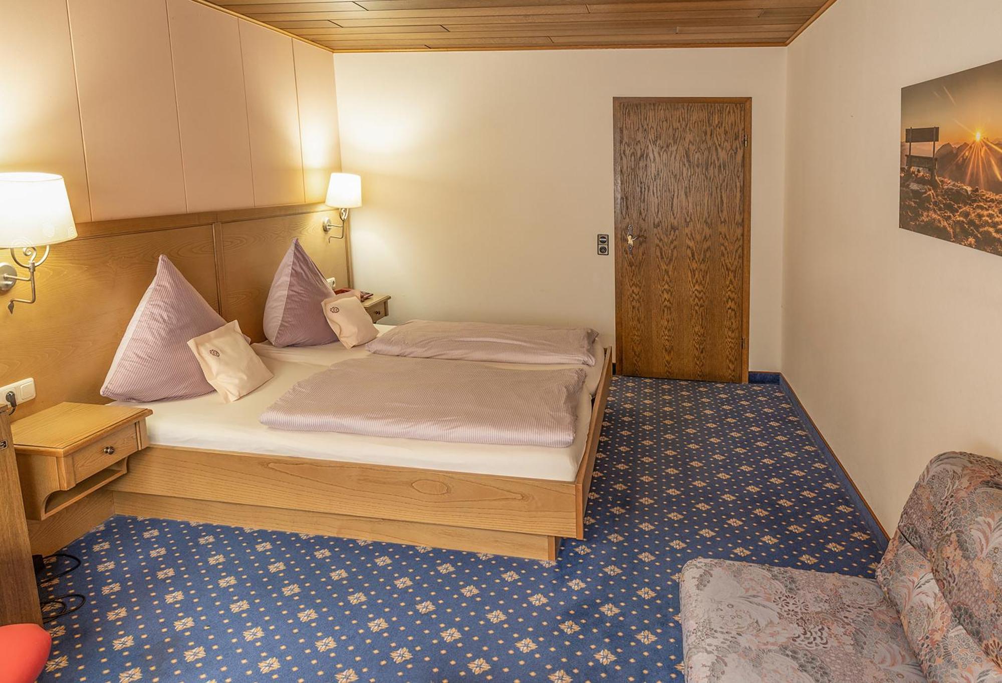 Goebel 3* Willingen (Upland)