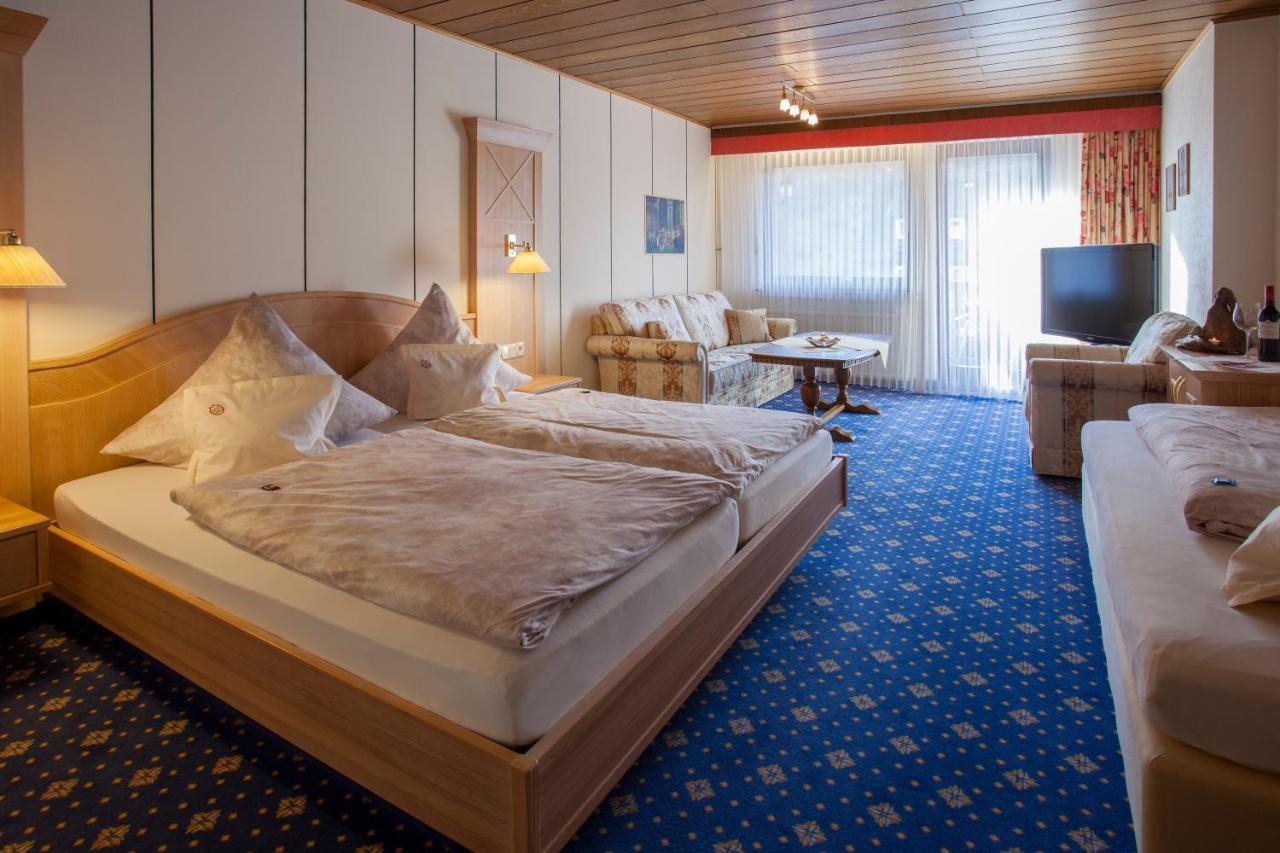 库尔-昂体育酒店（Kur-Und Sporthotel Göbel Hotel）